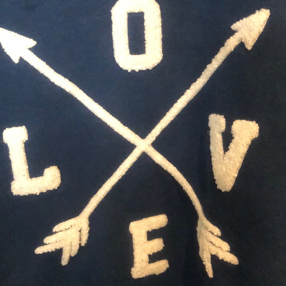 Sweatshirt - Picture 2 of 4